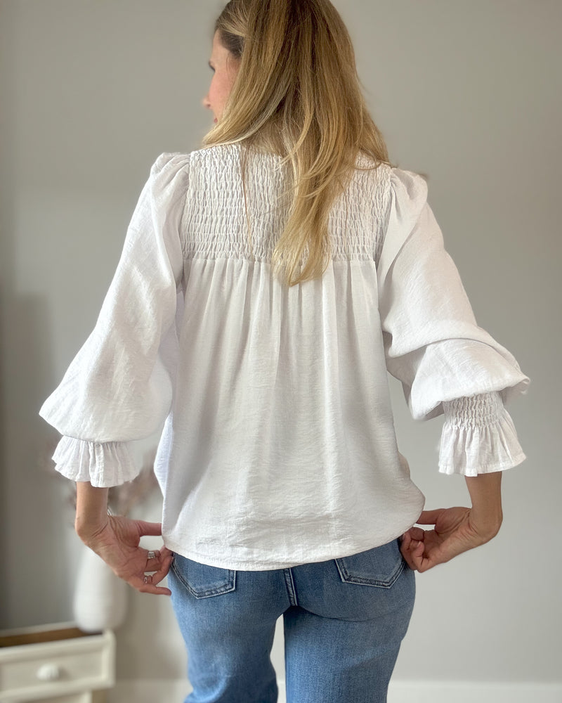 Blusa blanca engomada