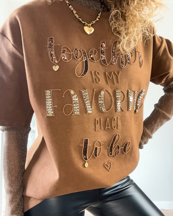 Camiseta “Together” camel