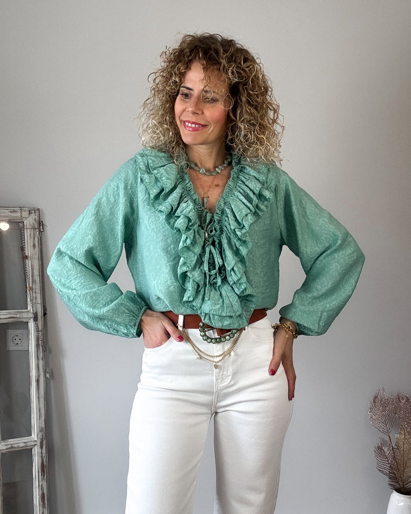 Blusa verde volantes