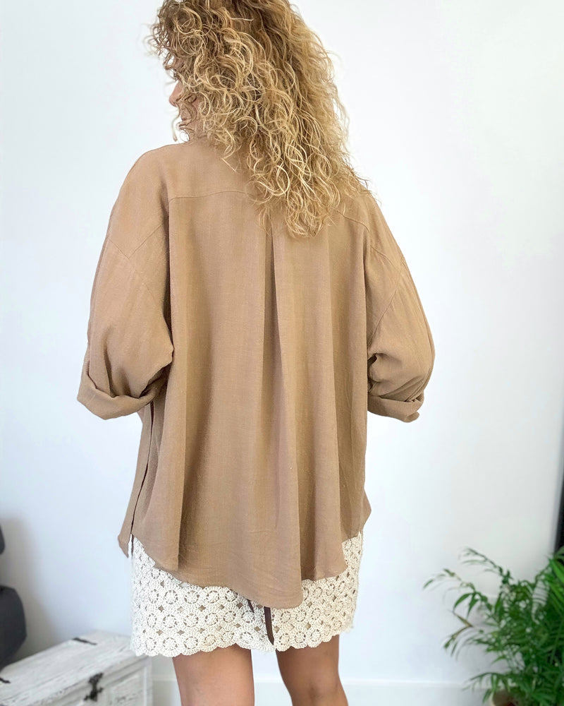 Blusa tostada Boby